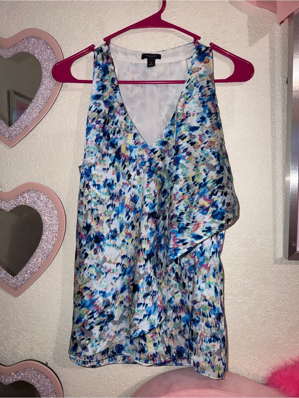 Ann Taylor Multicolor V-Neck Ruffled Sleeveless Blouse